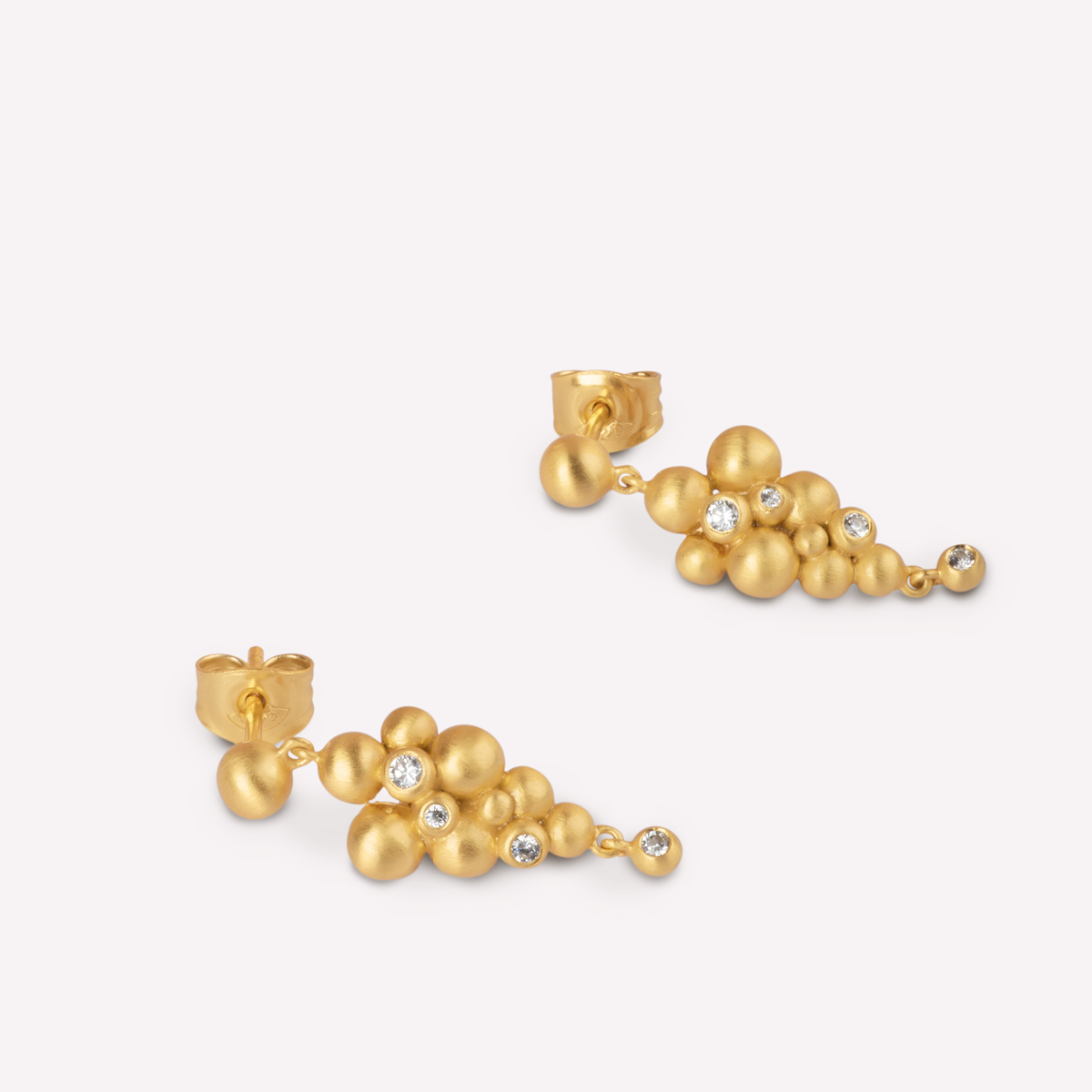 byBiehl Pebbles イヤリング